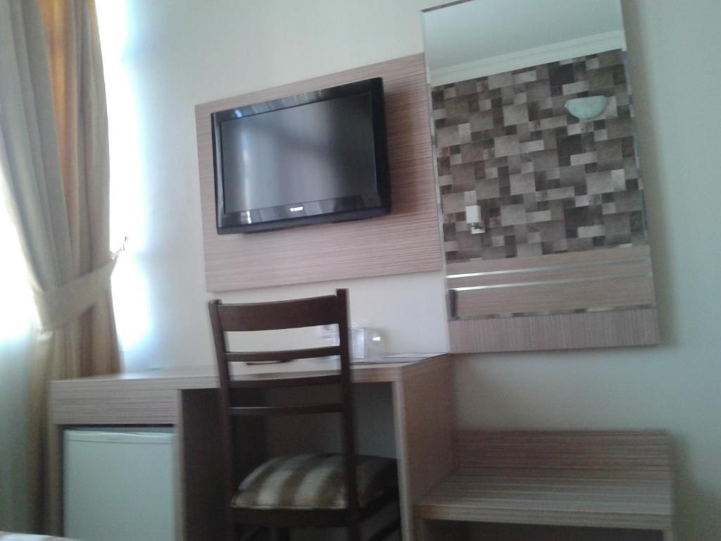 Kristal Otel Адана Екстериор снимка