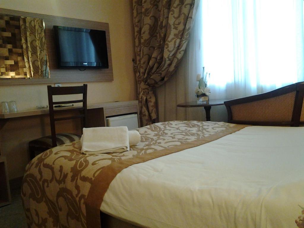 Kristal Otel Адана Екстериор снимка